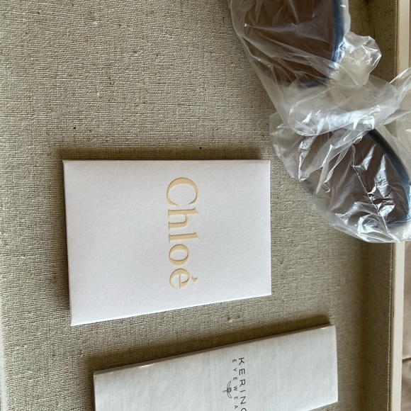 Chloe - Picture 5 of 7